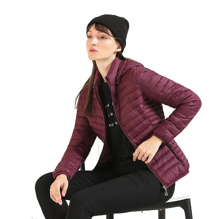 Luvik | ultrakevyt toppatakki naisille