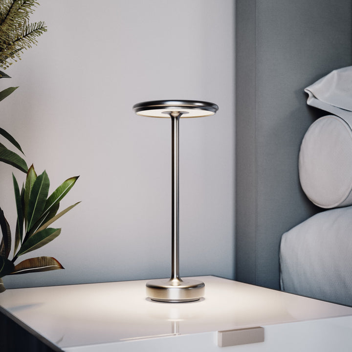 København - Trådlampe med LED og dimbar belysning, egnet for innendørs og utendørs | Luvikno