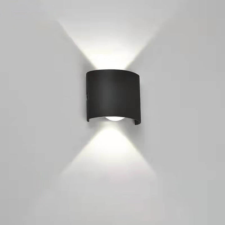 Moderne utendørs bue opp og ned spotlight LED utendørs vanntett vegglampe | Luvikno