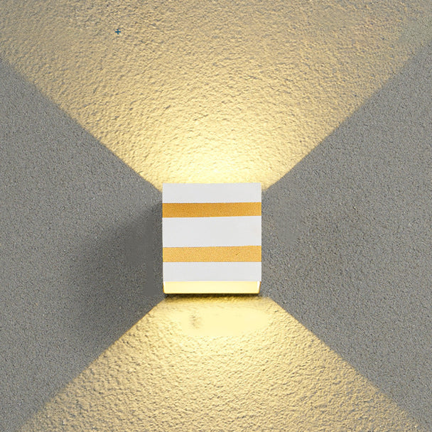 Utendørs minimalistisk firkantet kube aluminiums vanntett LED vegglampe | Luvikno