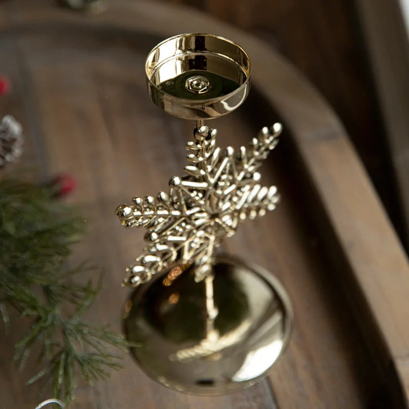 Julelysestaker - Stjerne- og juletredesign for festlig dekorasjon | Luvikno
