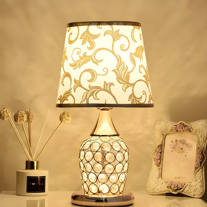 Luvikno | Lustrelia Krystall Optisk Bordlampe | LED Belysning & Berøringsfunksjon | Elegant Lysspill | 220V | Plast