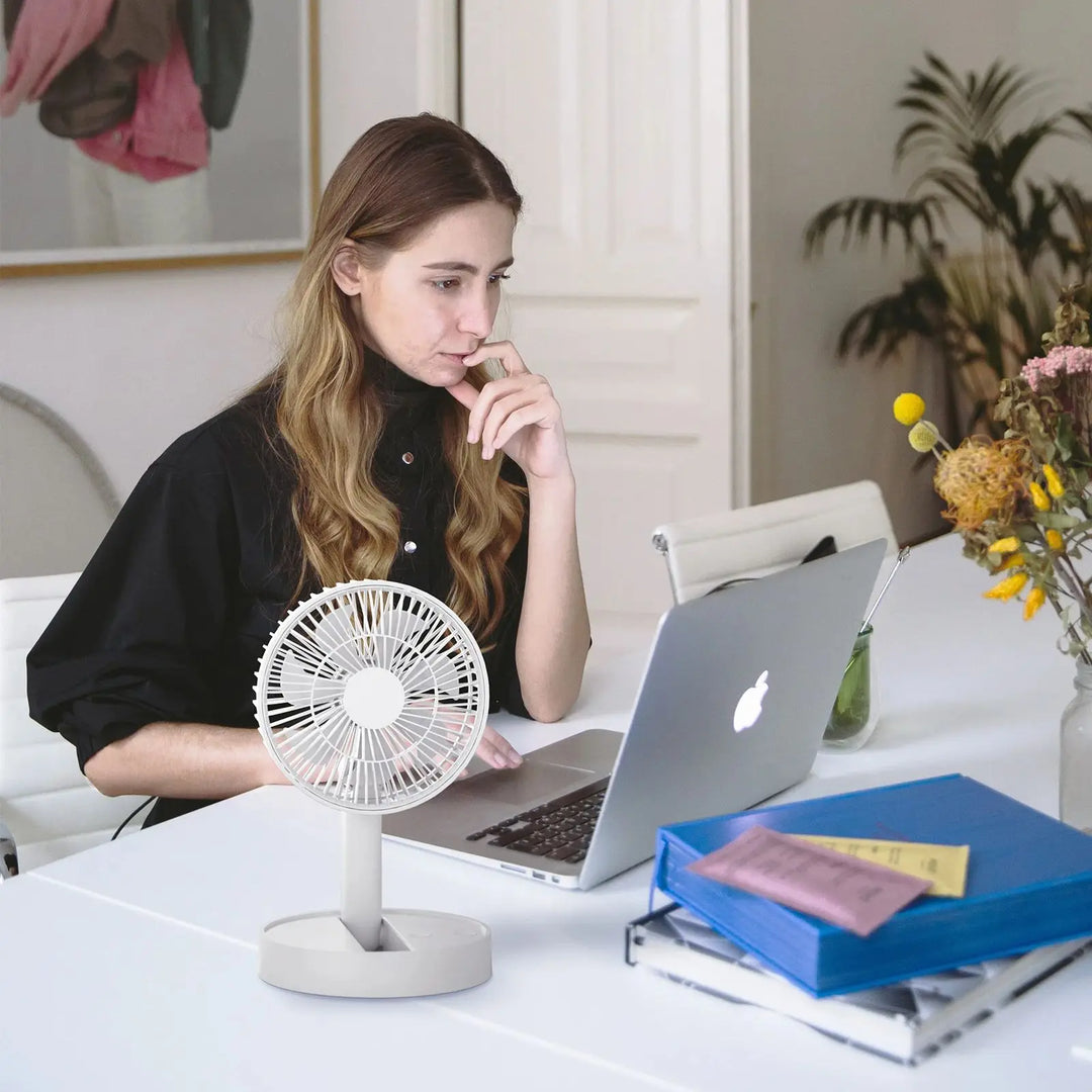Luvikno | Falt vifte AeroFold | 4-trinns USB-vifte med timer | Kompakt & Stillegående | For innendørs & utendørs