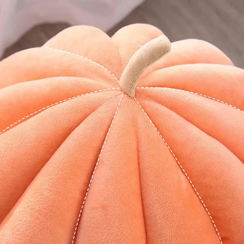 Luvikno | Pumpkinpaws Cozy Gresskarformet Kattedyne for vinterkomfort & halloween-atmosfære