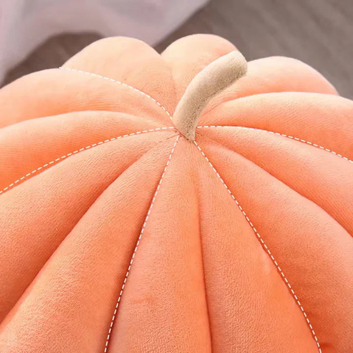 Luvikno | Pumpkinpaws Cozy Gresskarformet Kattedyne for vinterkomfort & halloween-atmosfære
