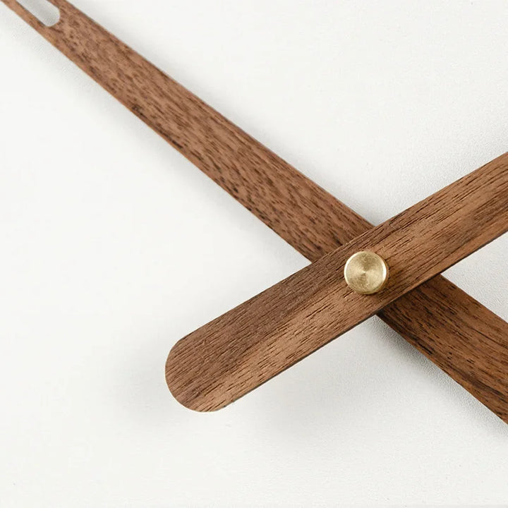 WoodSphere Klokke - Stor DIY Veggur med Valnøtt Tre Luvikno