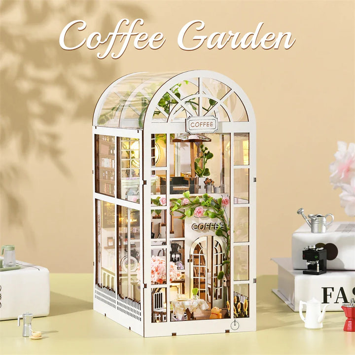 SoleCaffè DIY Bokhylle | Miniatyr Kaffehus 3D Trebyggesett | Med LED-belysning | Kreativ Bokhylla Diorama & Gaveidé Luvikno