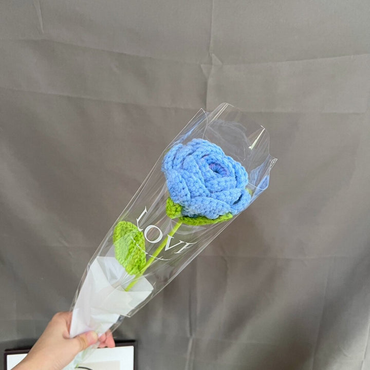 Håndstrikket rosebukett