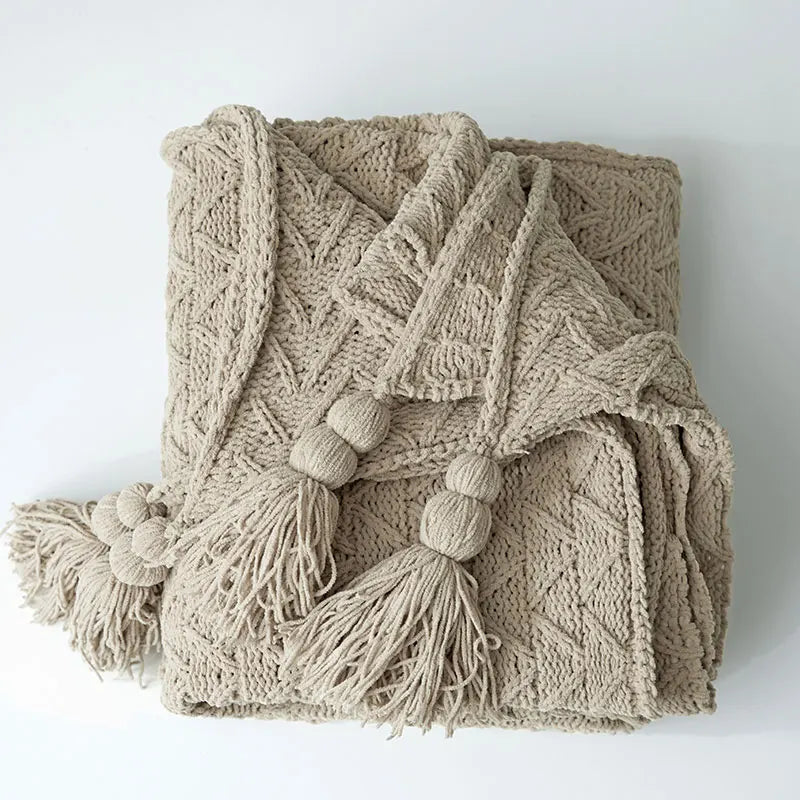 HeartCozy Blanket – Luxe Chenille Blanket with Heart Fringes Luvikno
