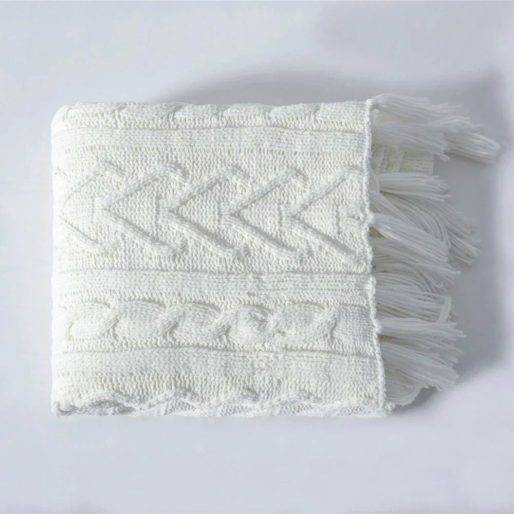 HeartCozy Blanket – Luxe Chenille Blanket with Heart Fringes Luvikno