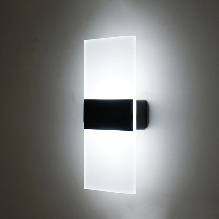 Glass vegglampe | Luvikno