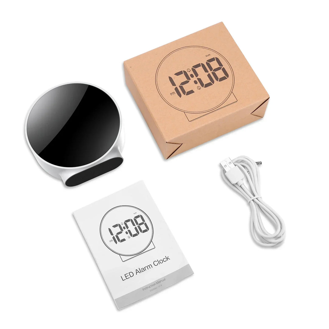 Kompakt LED Digital Bordklok – Moderne Design med USB-tilkobling | Luvikno