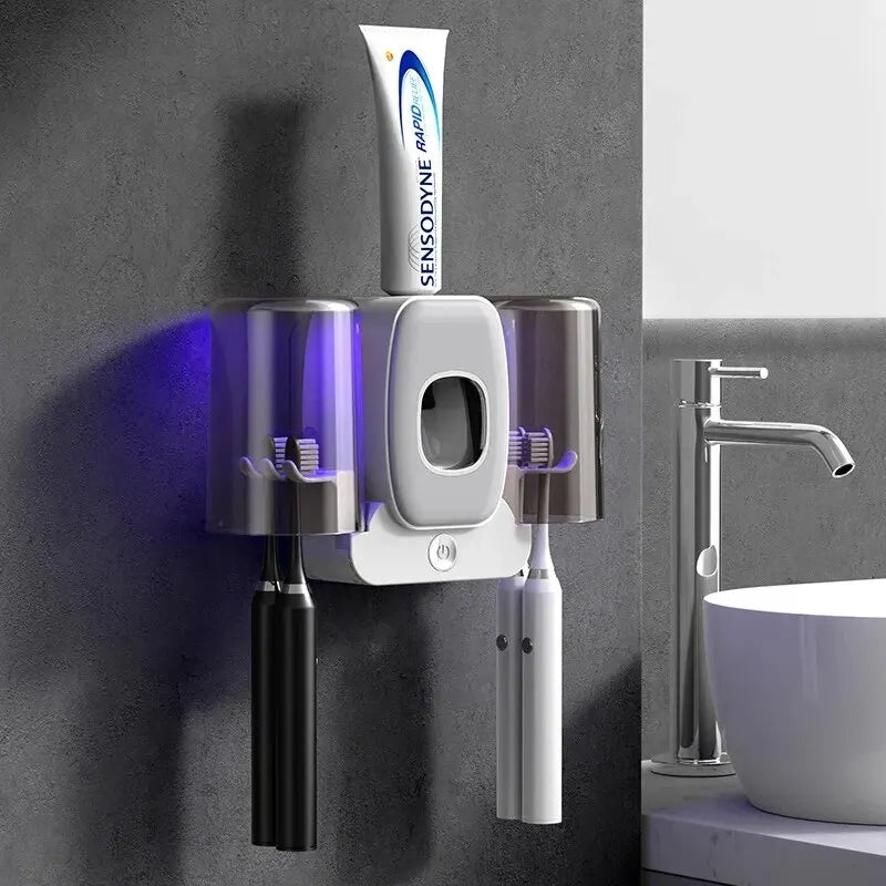Luvikno | UV Tannbørsteholder PureBrush UV | Sterilisering med UV Lys | Automatisk Tannkremdispenser | Veggmontering Uten Boring