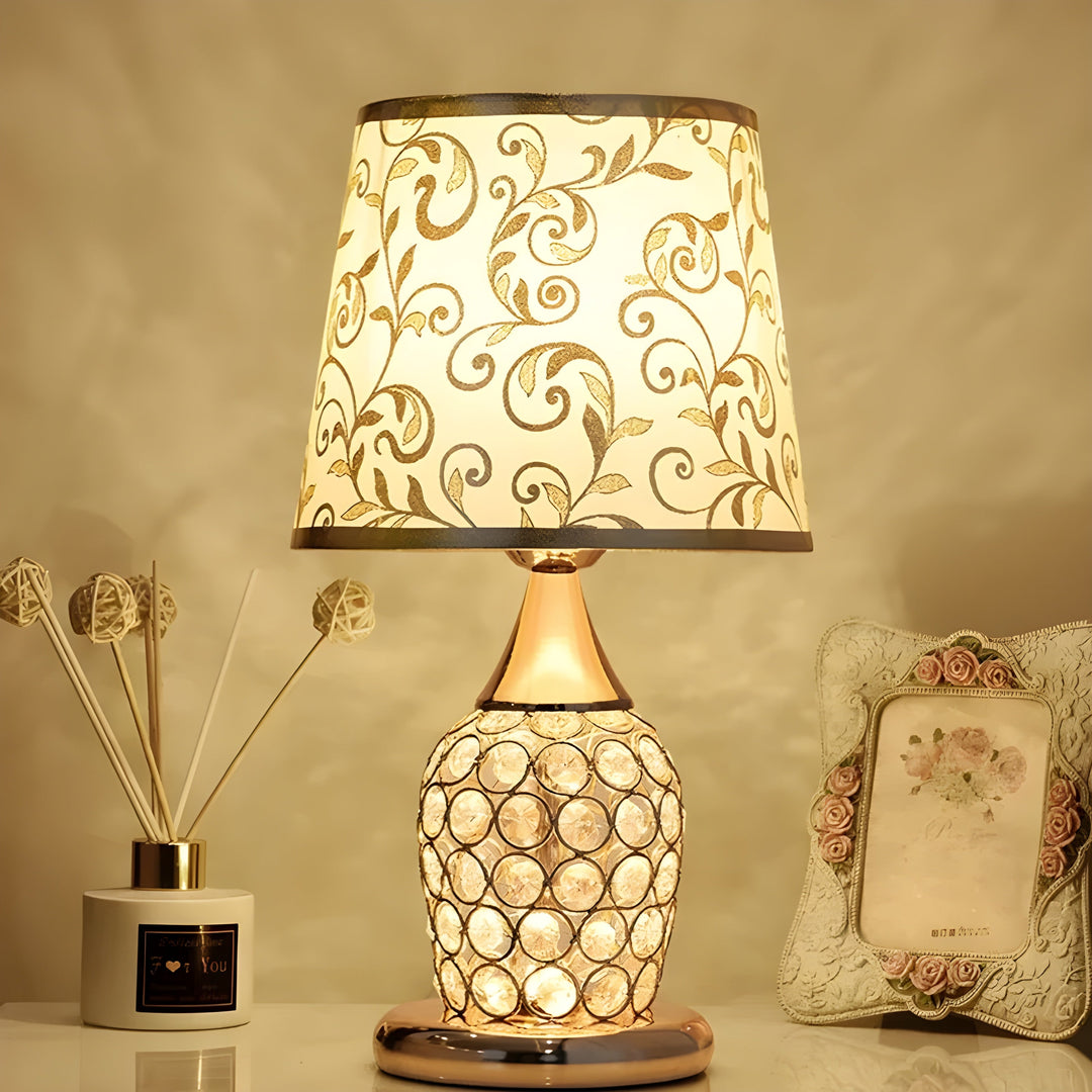 Luvikno | Lustrelia Krystall Optisk Bordlampe | LED Belysning & Berøringsfunksjon | Elegant Lysspill | 220V | Plast