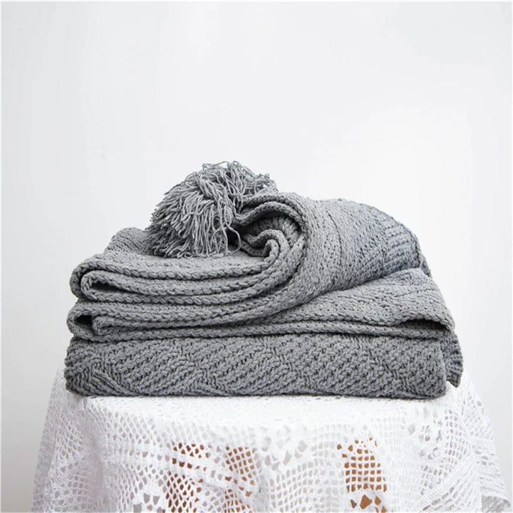 HeartCozy Blanket – Luxe Chenille Blanket with Heart Fringes Luvikno