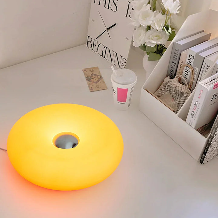 Luvikno | Bordlampe Luminoro Bauhaus | USB & Berøring | RGB 16 farger med fjernkontroll | Ambient lys for stue & soverom