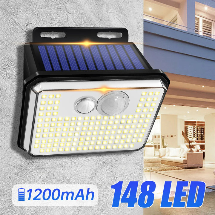 Luvikno | Solentra Solar Vegglampe Utendørs med Bevegelsessensor | 148 LED-er | IP65 Vanntett | 3 Moduser | Super Lys & Trådløs