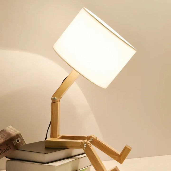 Trelampe med bokholder - RutanFlex | Luvikno