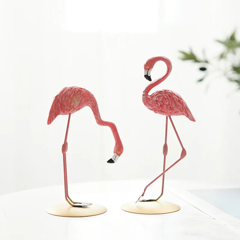 Flamora dekorativ flamingo figur – Eleganse og unik karakter for hjemmet Luvikno