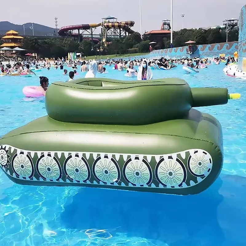Ultimate Water Battle Oppblåsbar Flyte med Integrert Vannpistol Luvikno