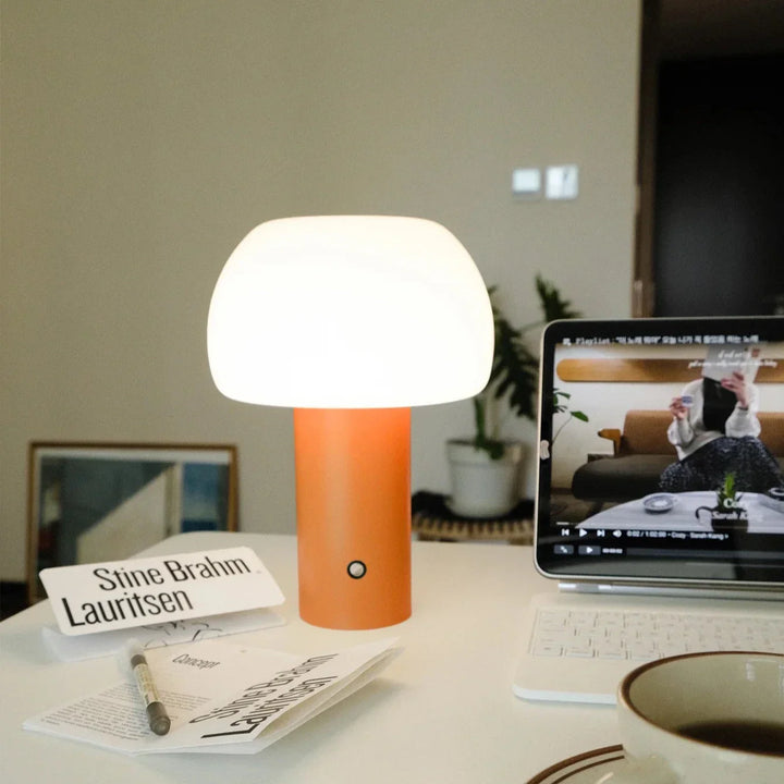 StyleLamp – Bærbar LED Bordlampe for Ambient Belysning Luvikno