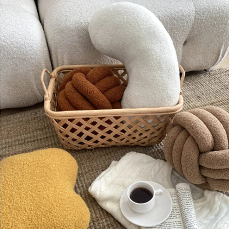 Nordic Bouclé Abstrakt Putefor – Minimalistisk Plysjpute | Luvikno