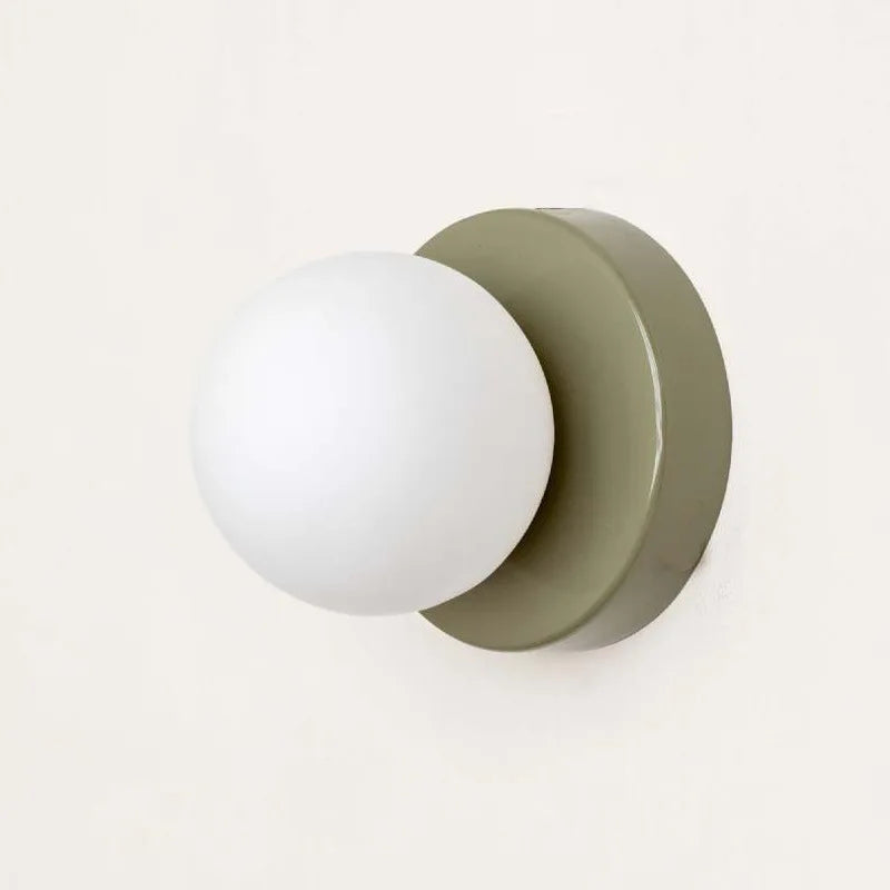 LumiGlobe - Moderne Vegglampe med Glassblokk i Mid-Century Stil Luvikno
