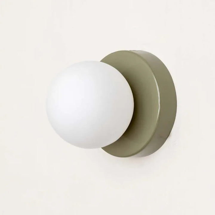 LumiGlobe - Moderne Vegglampe med Glassblokk i Mid-Century Stil Luvikno