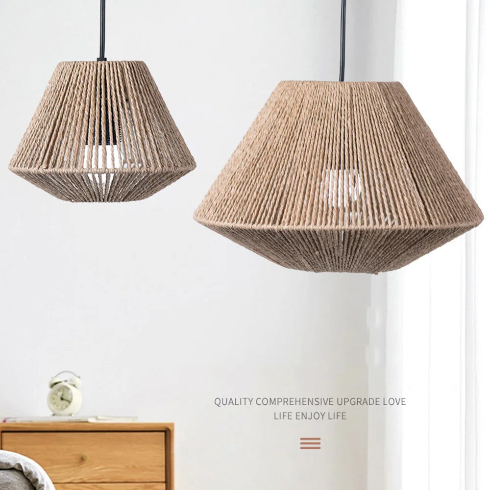 Luvikno | Rattan Pendellampe - Elegant Rattan Pendellampe med Geometrisk Design for Atmosfærisk Belysning