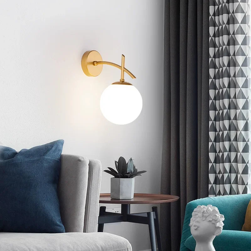 LumiSconce – Svart Gull Glass Vegglampe Luvikno