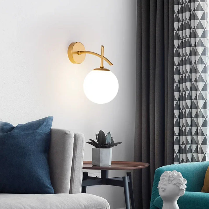 LumiSconce – Svart Gull Glass Vegglampe Luvikno
