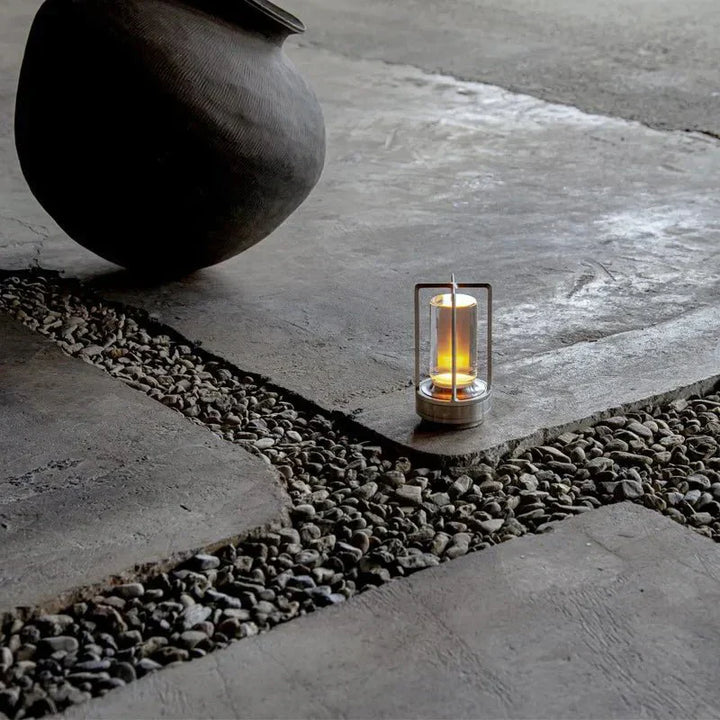 Retro Lampe - Elegant Belysning - Tidless Stil | Luvikno