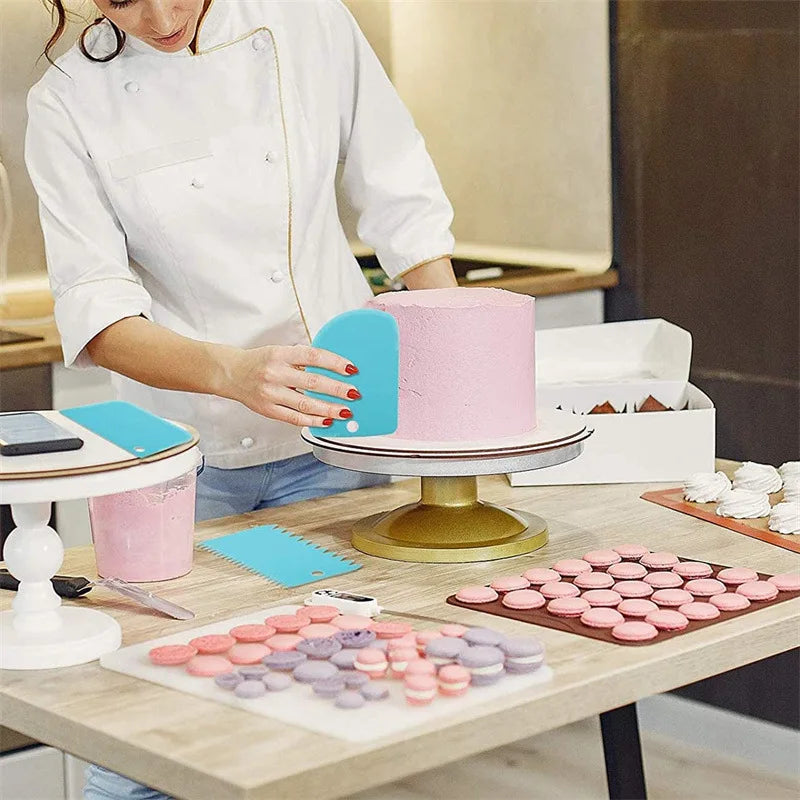 Luvikno | BakeDeko Sprøytetutsett | Gjenbrukbare Silikon Sprøyteposer med Rustfrie Ståltutter | For Kaker, Cupcakes & Bakevarer