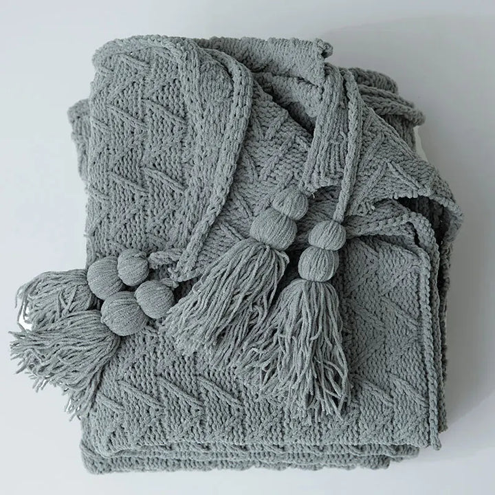 HeartCozy Blanket – Luxe Chenille Blanket with Heart Fringes Luvikno