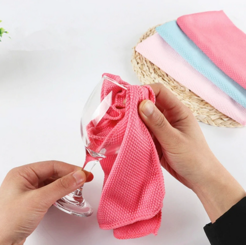 MagicClean Wipes - Rask og Effektiv Rengjøring Luvikno