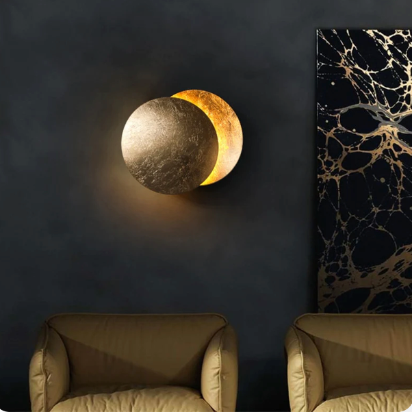 Solar Eclipse Vegglampe | Luvikno