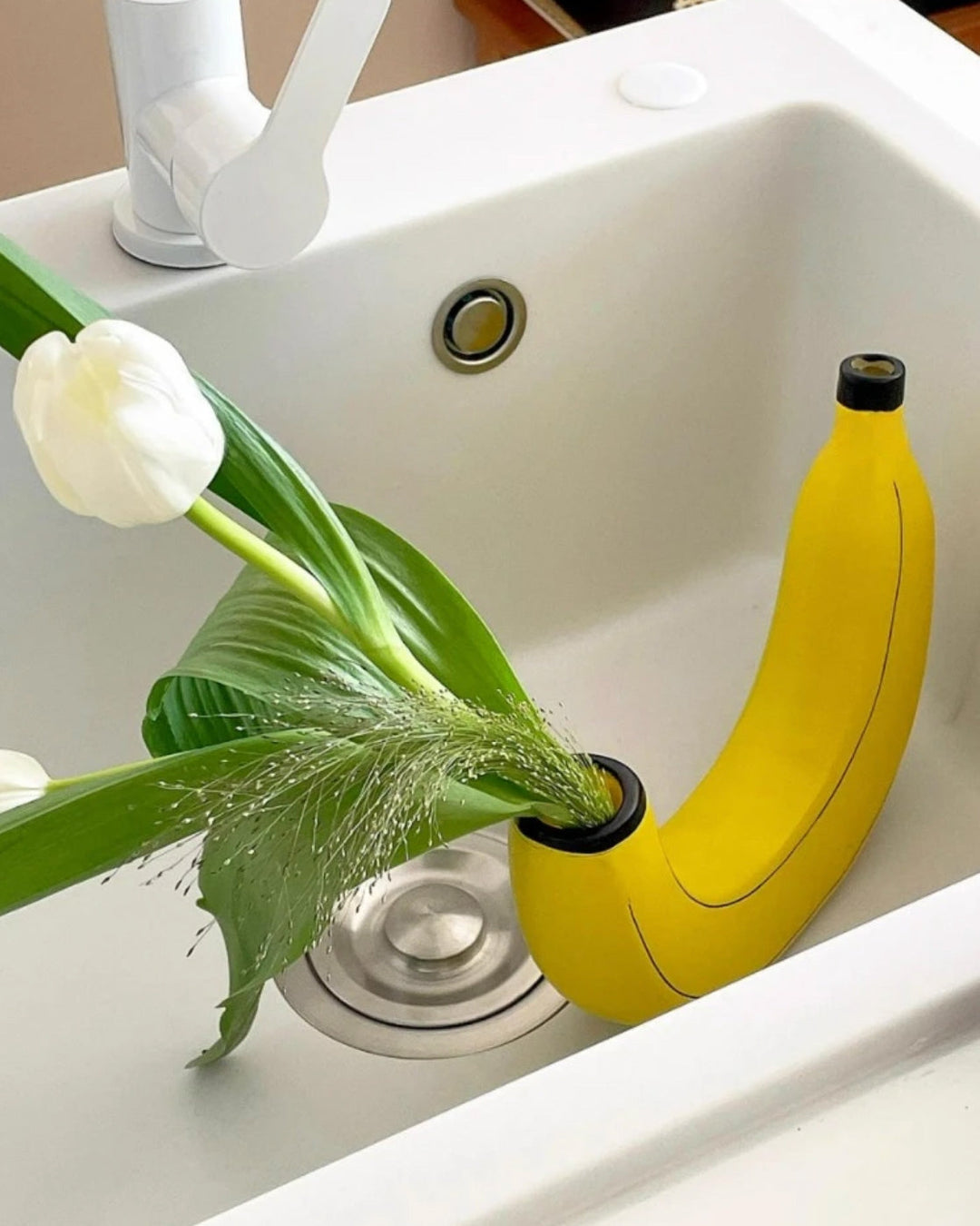 Banana Vase | Luvikno