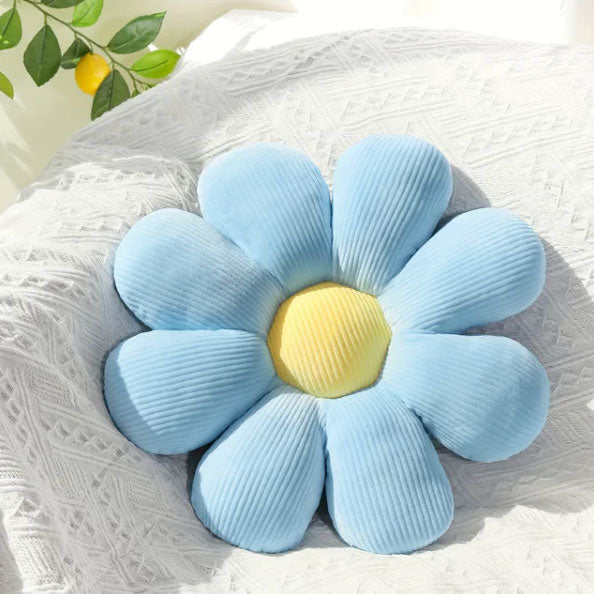 Daisy Plush Cushion | Luvikno