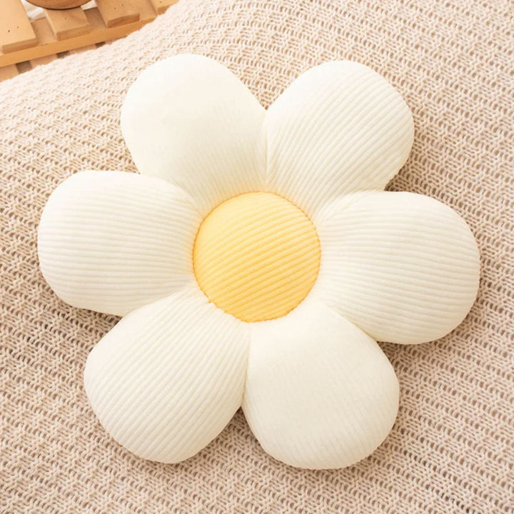 Daisy Plush Cushion | Luvikno