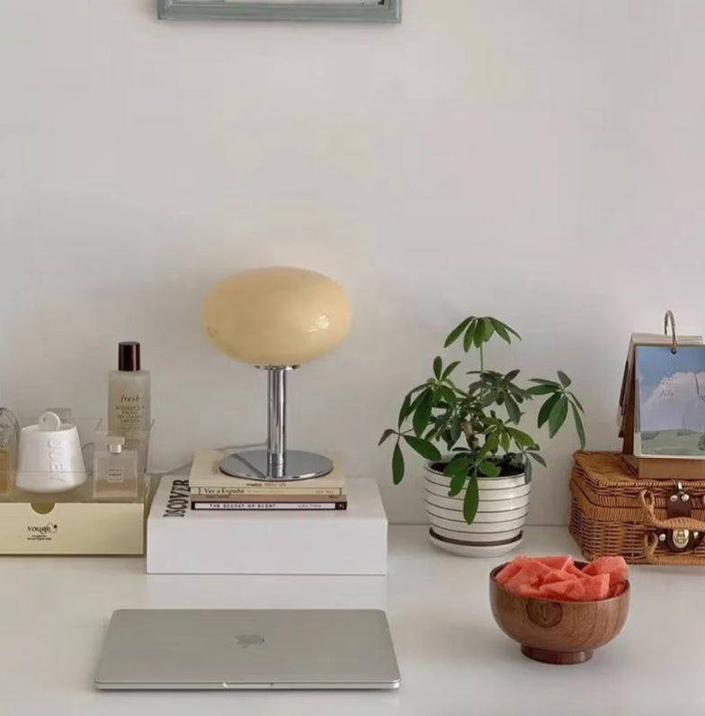 BetoverLicht – Elegant Beige LED Lampe for Atmosfærisk Belysning Luvikno