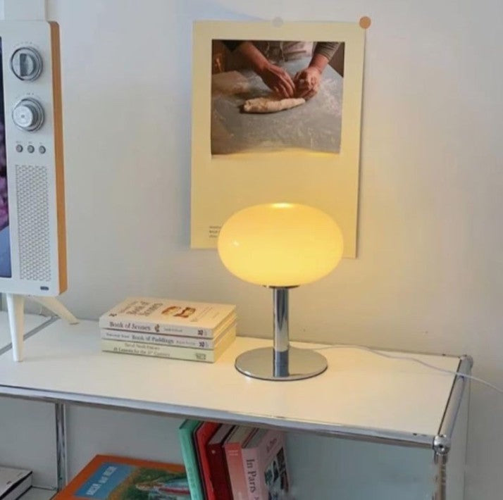 BetoverLicht – Elegant Beige LED Lampe for Atmosfærisk Belysning Luvikno