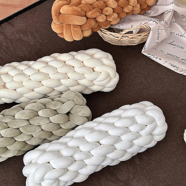 Flettet vridningspute – Lang dekorativ pute for sofa og seng | Luvikno