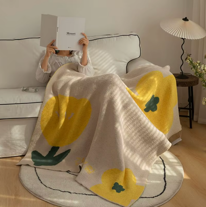 Floral Sofa Blanket – Nordic Fleece Throw | Luvikno