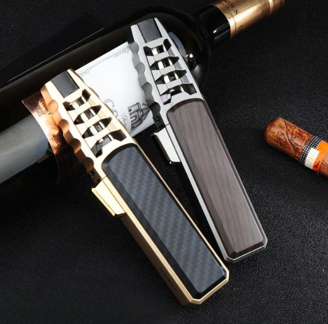 BlazeGuard Lighter – Robust Vindbeskytter Flamme for Adventure Luvikno