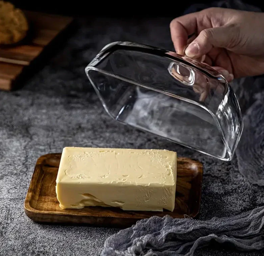 ButterVault smørskål med glasslokk og trebase | Luvikno