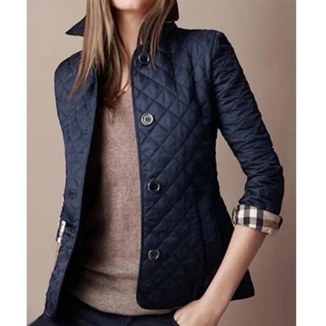 Luvik | tyylikäs, vyötärölle muotonsa saava puuvilla-silkki takki