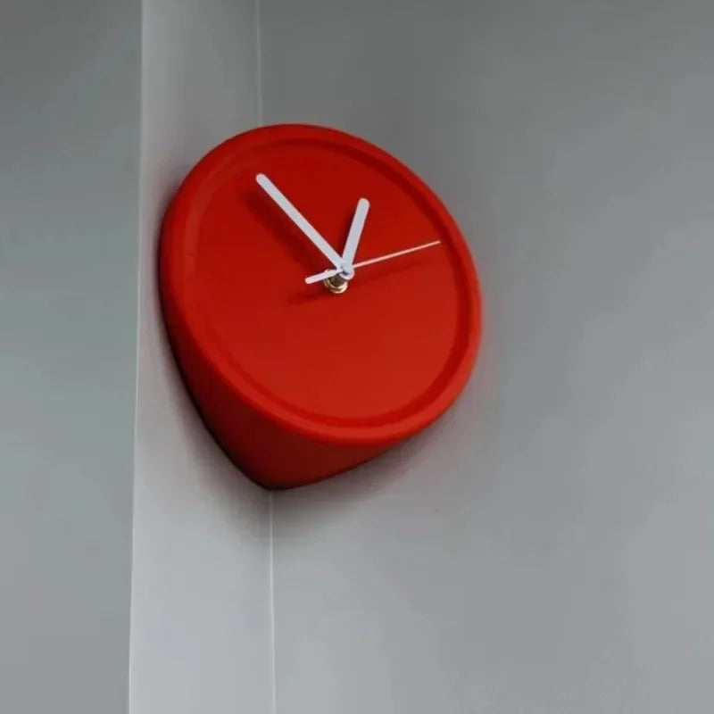 SilentCorner Klokke - Stilig Stille Veggklokke uten Boring Luvikno