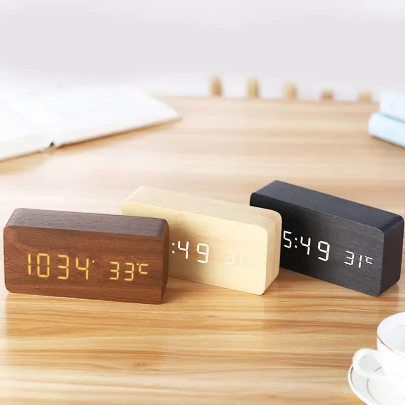 WoodTime – Naturlig Tre Digital Klokke Luvikno