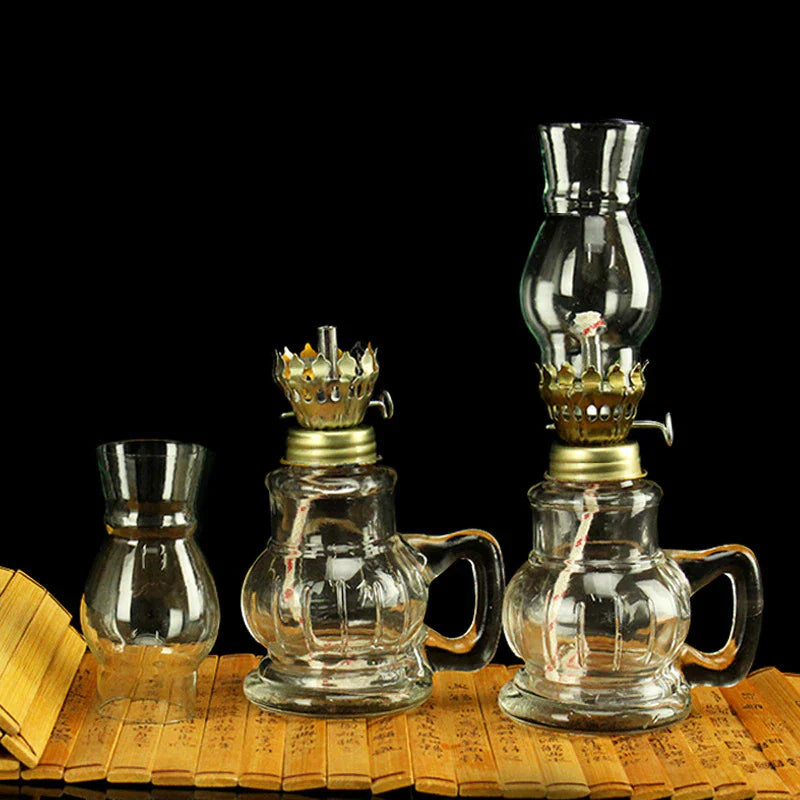 Vintage Kerosene Oil Lamp | Luvikno