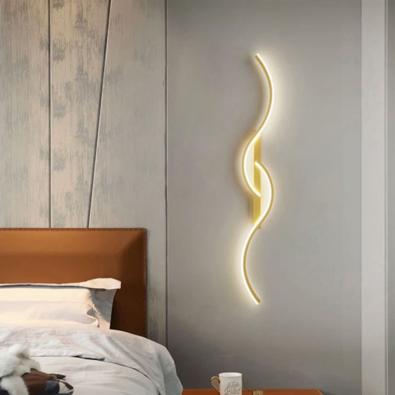 Luvikno | Moderne LED Vegglampe – Kunstnerisk Kombinasjon av Former